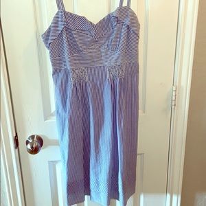 American Eagle searsucker sundress
